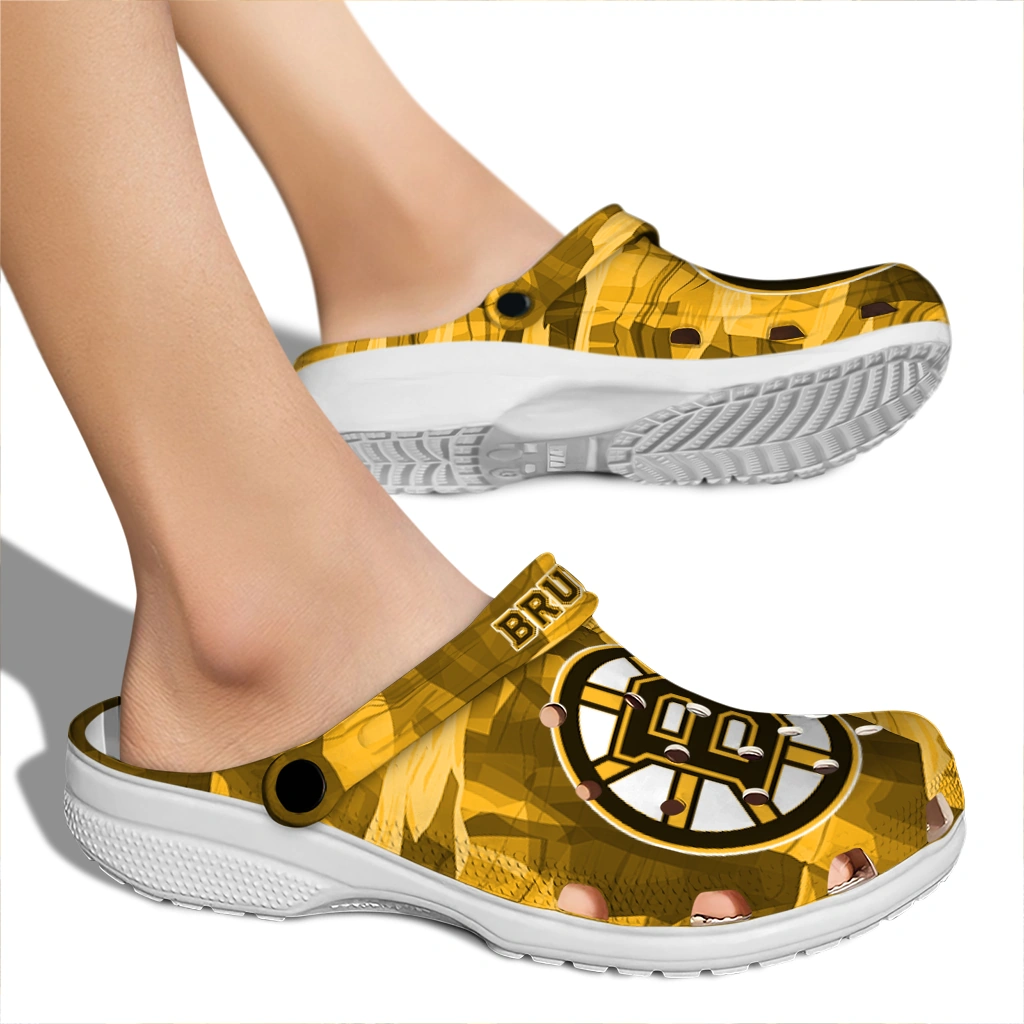 boston bruins canyon layers clogs fashion forward boston bruins canyon layers clogs fashion forward