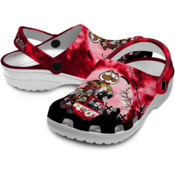 custom pringles spooky moon red black clogs high quality hey clogs