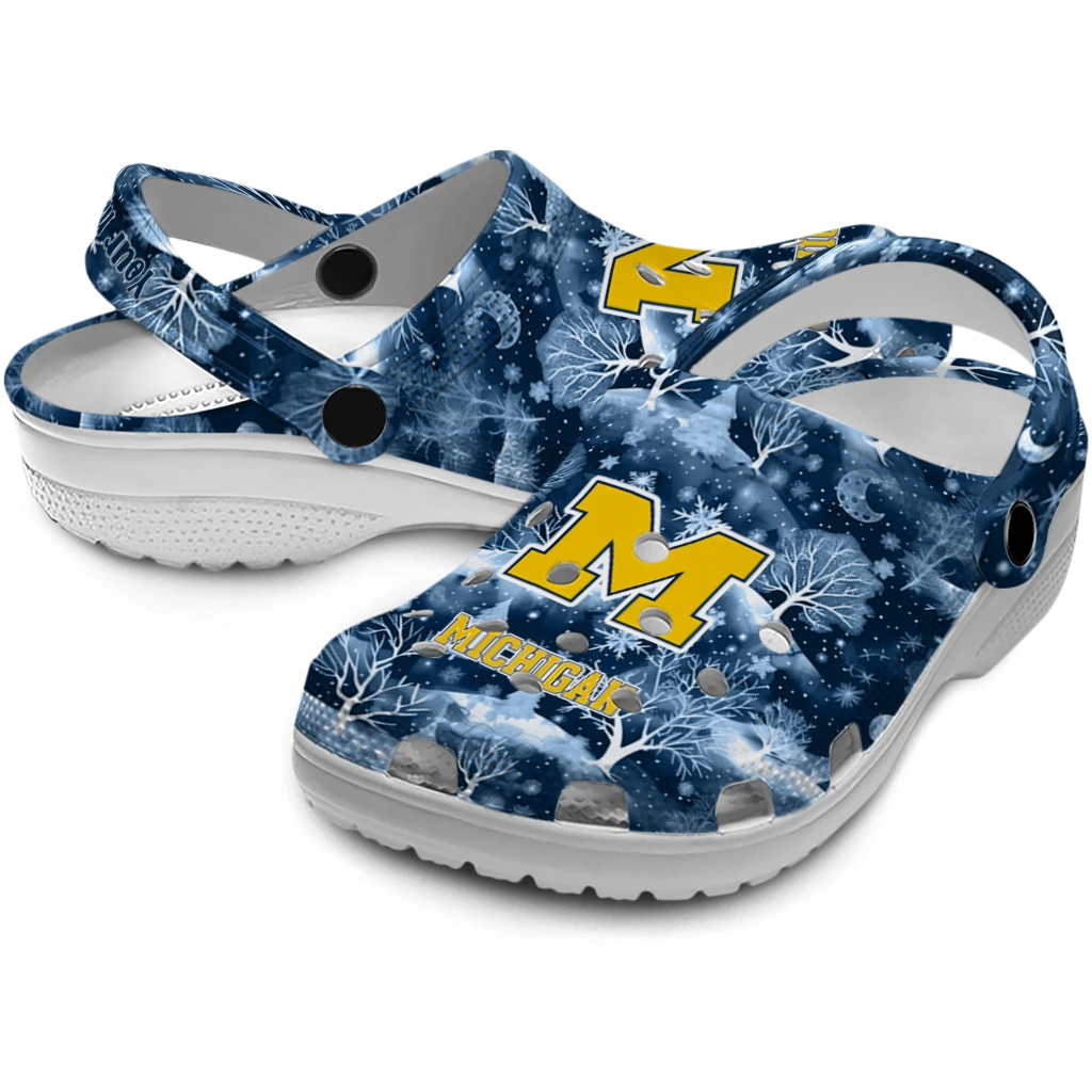customized michigan wolverines snowy hills clogs high quality customized michigan wolverines snowy hills clogs high quality