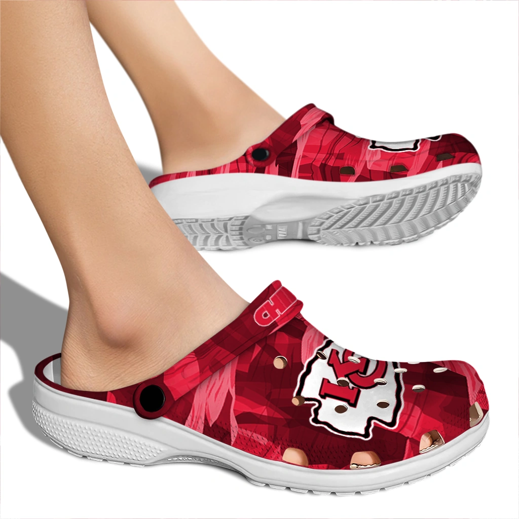 kansas city chiefs canyon layers clogs fashion forward kansas city chiefs canyon layers clogs fashion forward