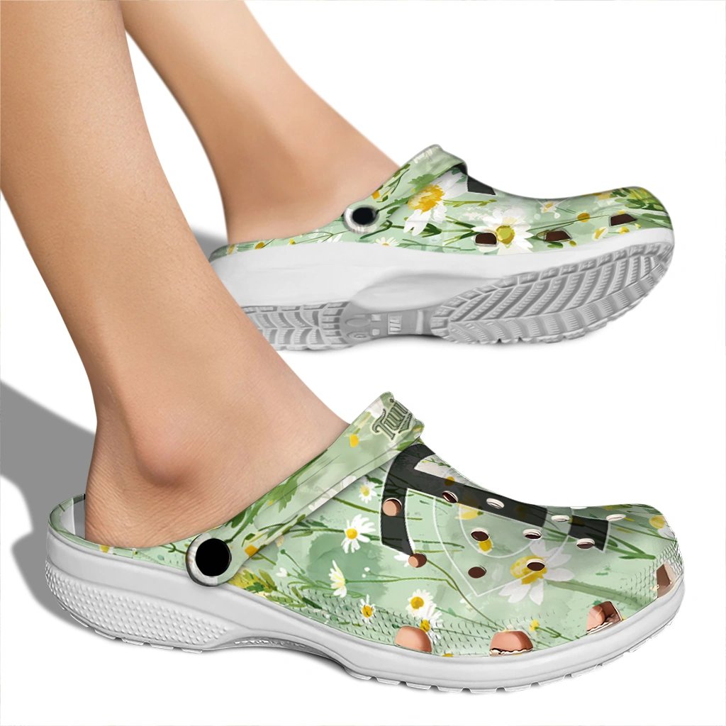 minnesota twins daisy cluster clogs fashion forward minnesota twins daisy cluster clogs fashion forward