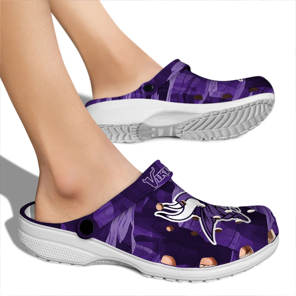 minnesota vikings canyon layers clogs fashion forward minnesota vikings canyon layers clogs fashion forward