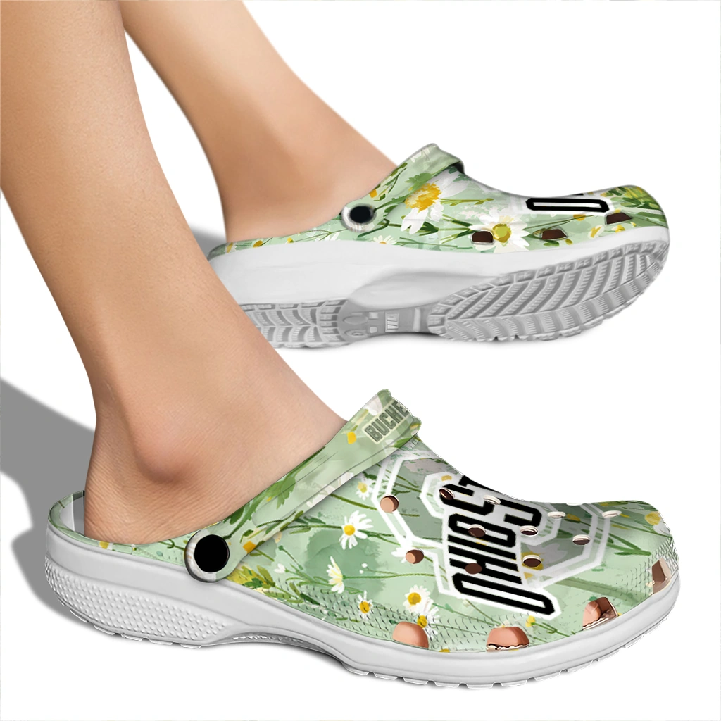 ohio state buckeyes daisy cluster clogs fashion forward ohio state buckeyes daisy cluster clogs fashion forward