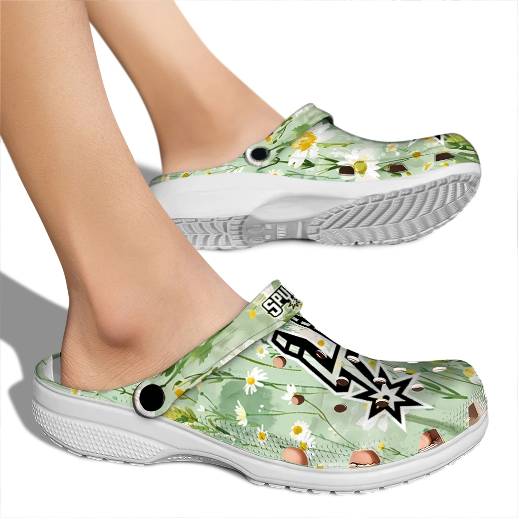 san antonio spurs daisy cluster clogs fashion forward san antonio spurs daisy cluster clogs fashion forward