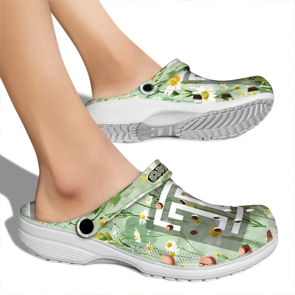temple owls daisy cluster clogs fashion forward temple owls daisy cluster clogs fashion forward