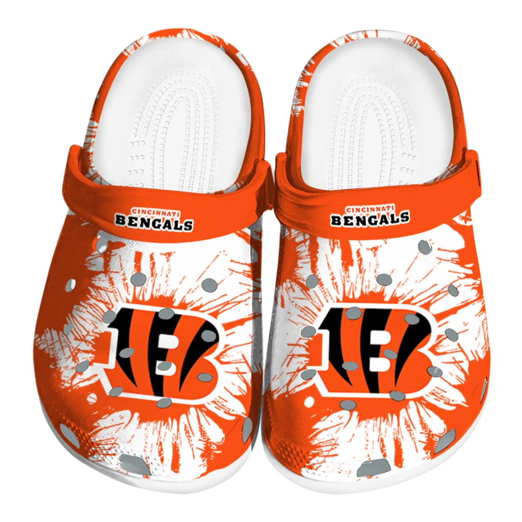 cincinnati-bengals-splatter-graphics-clogs-best-selling cincinnati bengals splatter graphics clogs best selling