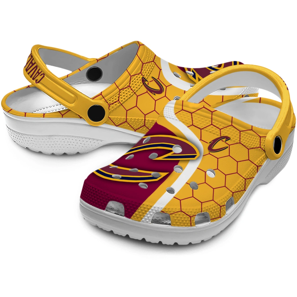 cleveland-cavaliers-hexagon-grid-clogs-high-quality