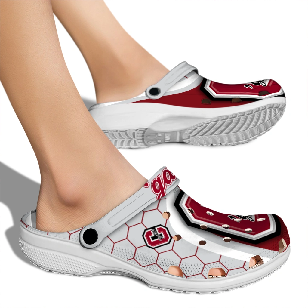 colgate-raiders-hexagon-grid-clogs-fashion-forward