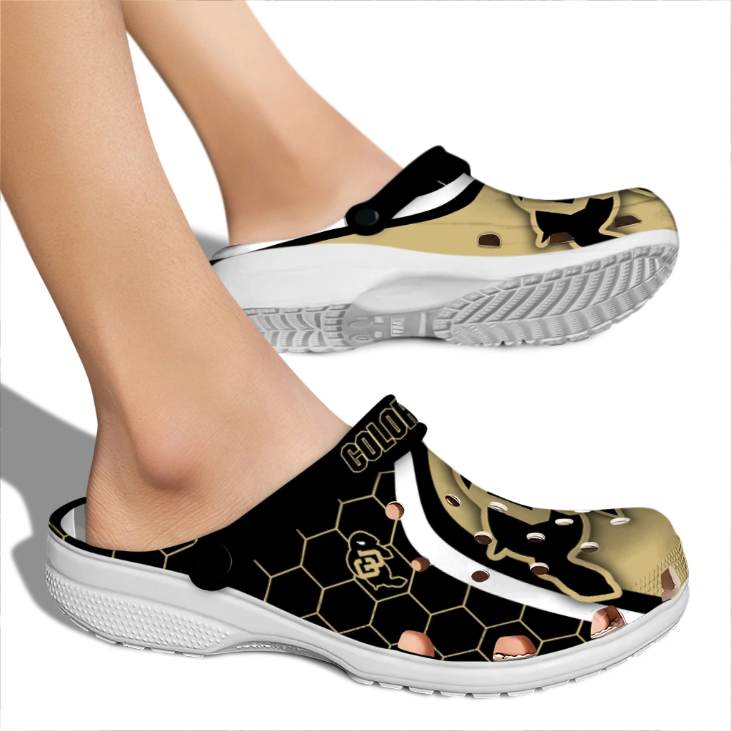 colorado-buffaloes-hexagon-grid-clogs-fashion-forward
