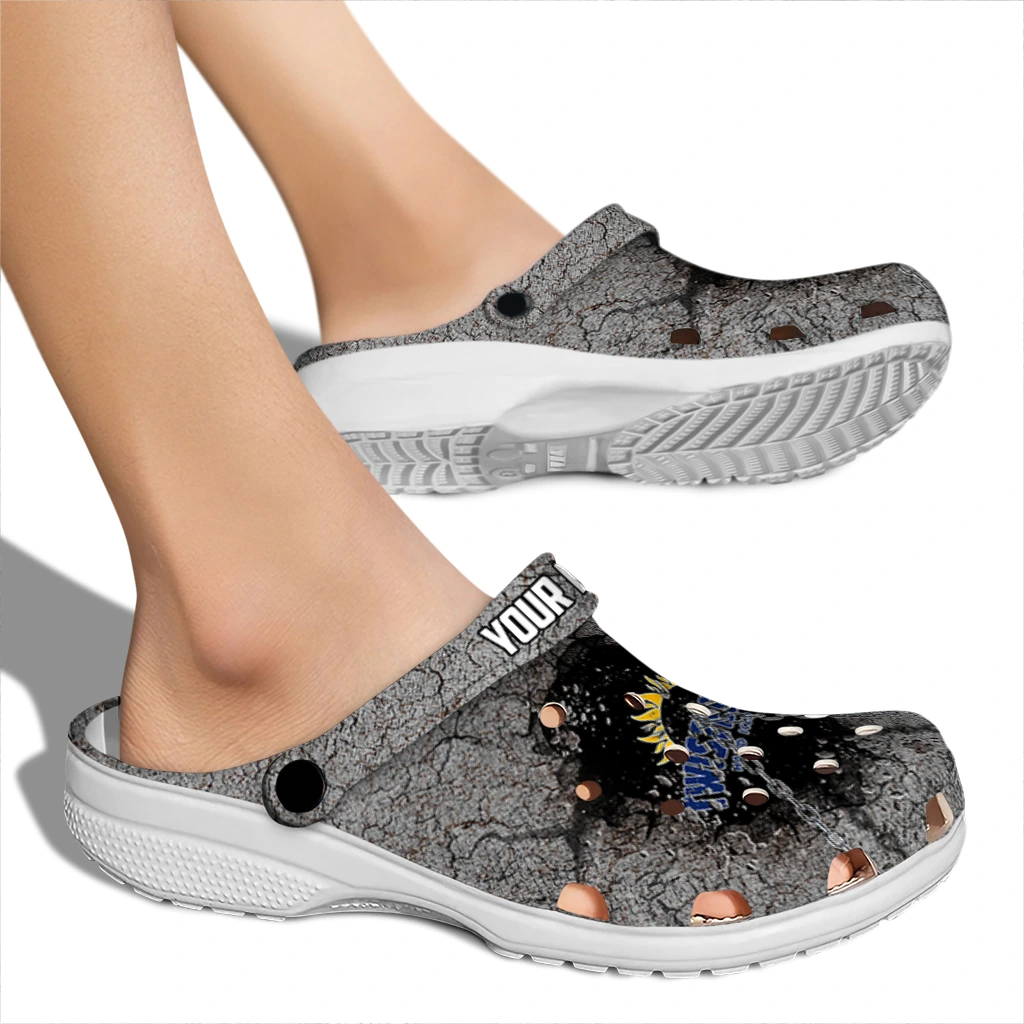 custom-twisted-tea-cracked-stone-gray-black-clogs-fashion-forward-hey-clogs.webp