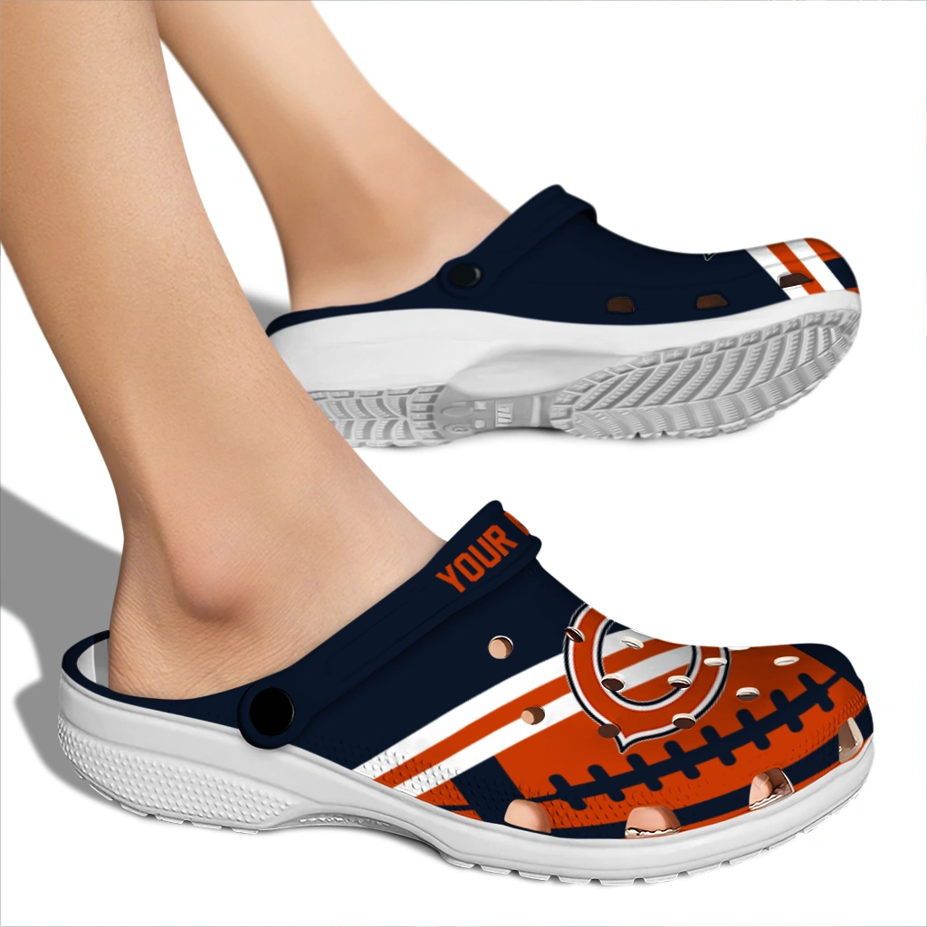 customized-chicago-bears-football-motif-clogs-fashion-forward