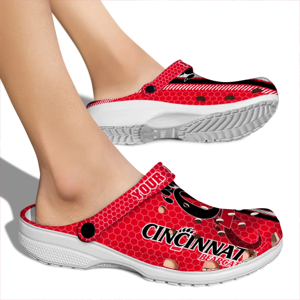 customized-cincinnati-bearcats-contrasting-stripes-clogs-fashion-forward