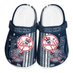 customized-new-york-yankees-contrasting-stripes-clogs-best-selling