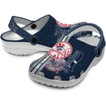customized-new-york-yankees-contrasting-stripes-clogs-best-selling