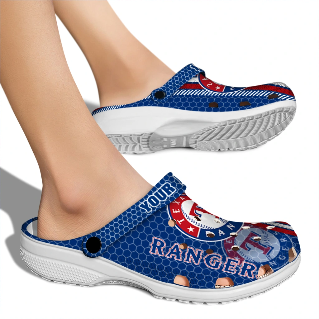 customized-texas-rangers-contrasting-stripes-clogs-fashion-forward