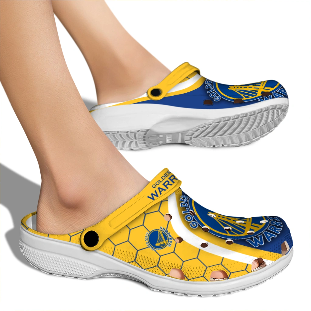 golden-state-warriors-hexagon-grid-clogs-fashion-forward