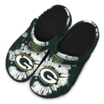 green-bay-packers-splatter-graphics-clogs-best-selling