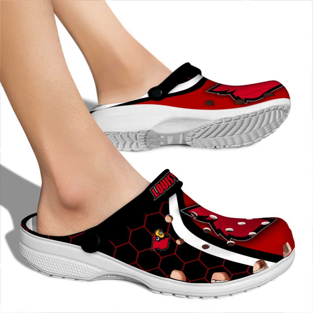 louisville-cardinals-hexagon-grid-clogs-fashion-forward
