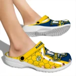 marquette-golden-eagles-hexagon-grid-clogs-best-selling