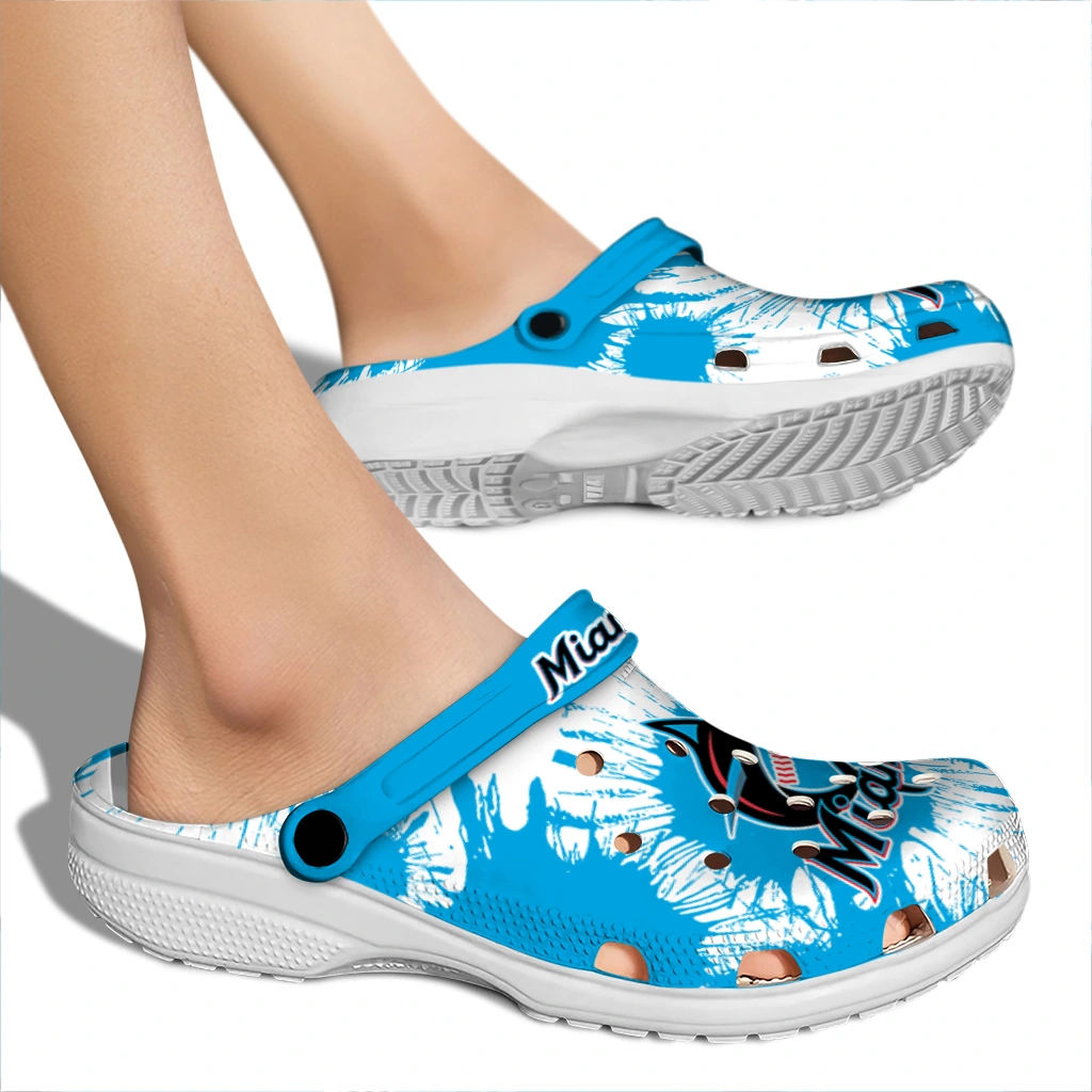 miami-marlins-splatter-graphics-clogs-fashion-forward