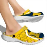 michigan-wolverines-hexagon-grid-clogs-best-selling