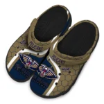 new-orleans-pelicans-hexagon-grid-clogs-best-selling