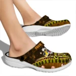 personalized-cheetos-cheetah-burst-brown-green-clogs-best-selling-hey-clogs.webp