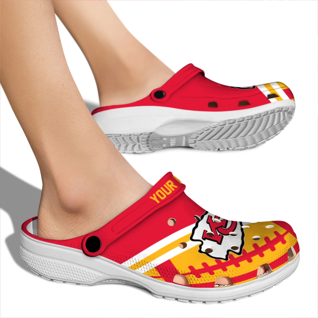personalized-kansas-city-chiefs-football-motif-clogs-fashion-forward