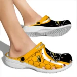 southern-miss-golden-eagles-hexagon-grid-clogs-best-selling