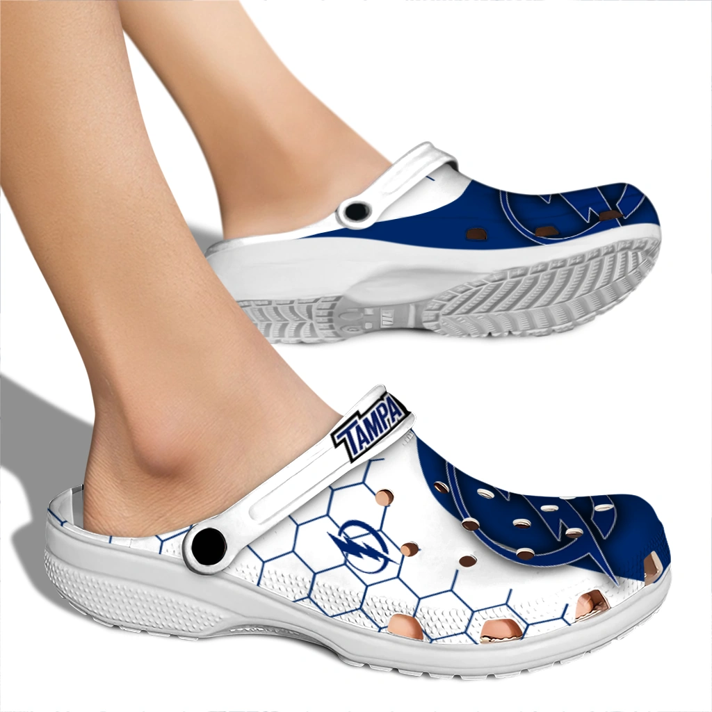 tampa-bay-lightning-hexagon-grid-clogs-fashion-forward