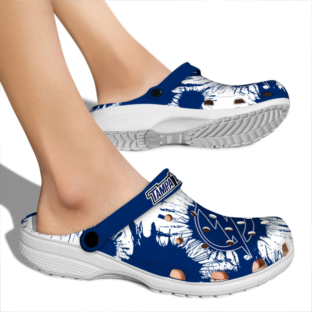 tampa-bay-lightning-splatter-graphics-clogs-fashion-forward