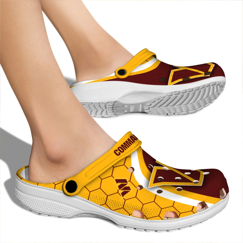 washington-commanders-hexagon-grid-clogs-fashion-forward